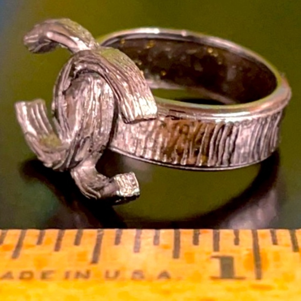 WOW POSHMARK - AUTHENTIC CHANEL PARIS SUPERMODEL RING - Picture 5 of 16
